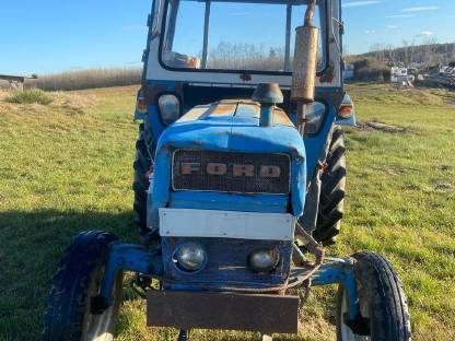 Ford Traktor 3000