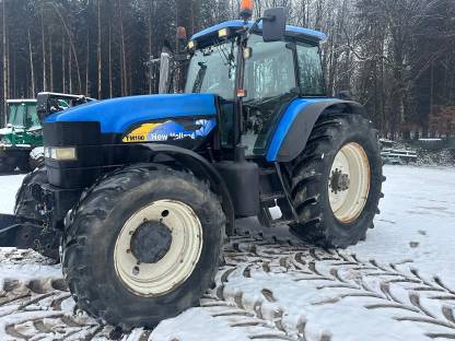 New Holland TM 190