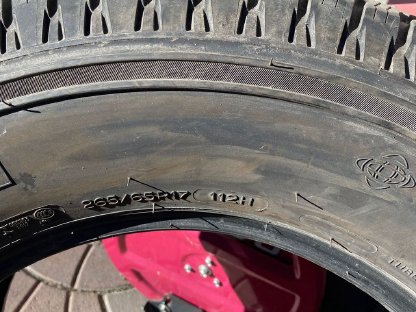 Bild 2:Winterreifen Michelin Latitude Cross mit bis zu 6 mm Profi