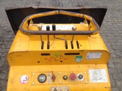 Bild 4:Elektrischer Minidumper Hinowa HS 400 Battery & Ladeschaufel