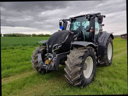 Valtra T175 Active