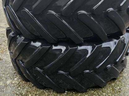 Michelin 440/65R28