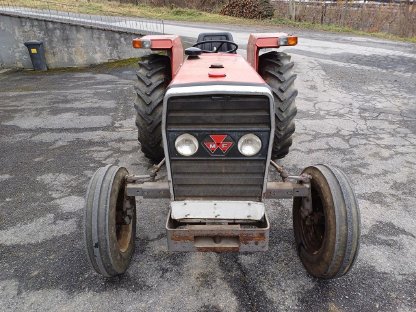 Massey Ferguson 240