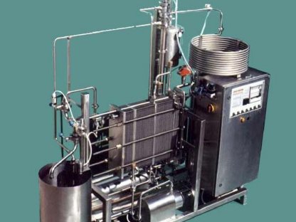 Bild 3:Pasteurisieren mit geprüftem Plattenpasteur