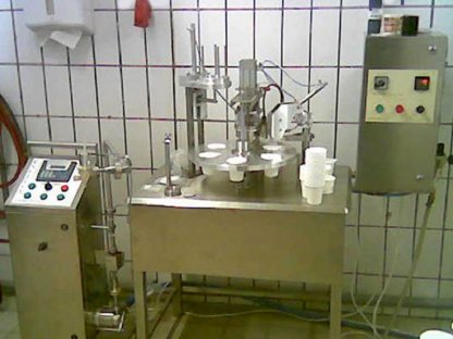 Bild 2:Becherfüller, Rundläufer