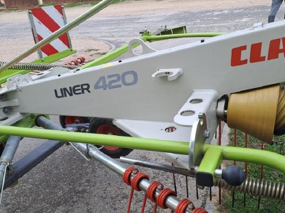 Claas Liner 420