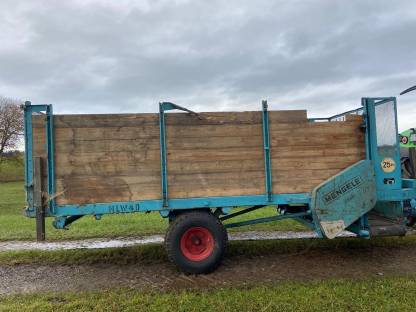 Megele Verteilwagen Stationär