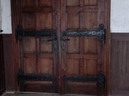 Bild 3:Schlosstüren