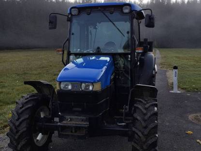 New Holland TN55D