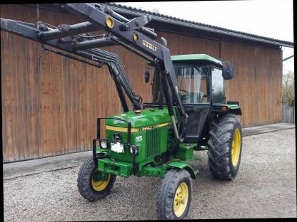 John Deere 1640