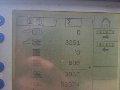 Bild 6:Vicon RF3225 Rundballenpresse