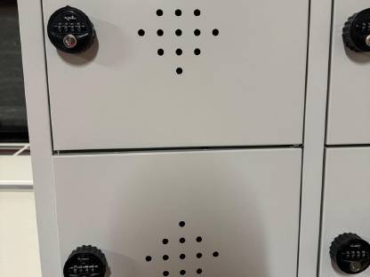 Bild 2:Metallfach Spind