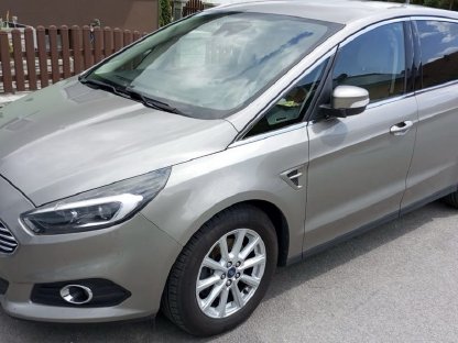 Bild 3:Ford S-MAX 2,0 TDCI Titanium Allrad Automatik