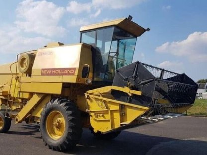 Suche Mähdrescher New Holland 8030 oder 8040