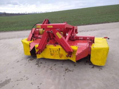 Bild 6:LELY 240 FC Frontscheibenmähwerk