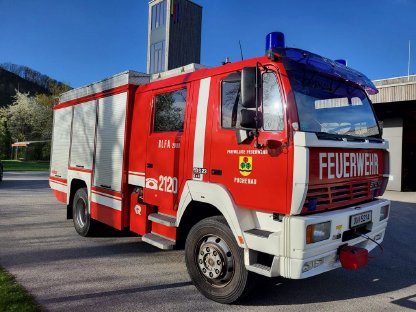 Verkaufe LKW Steyr 13 S 23 Rüstlöschfahrzeug