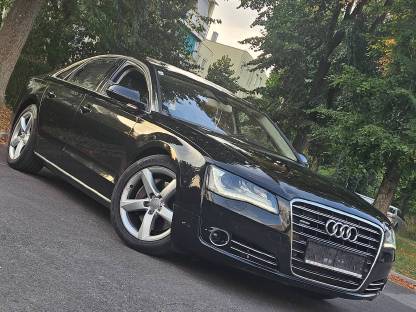 Audi A8 3.0 TDI, WSS Riss // Export