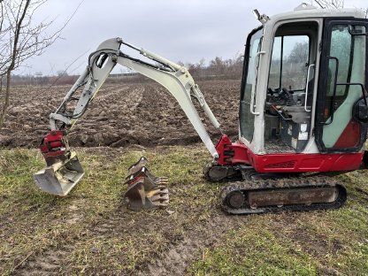 Takeuchi Tb216 Powertilt