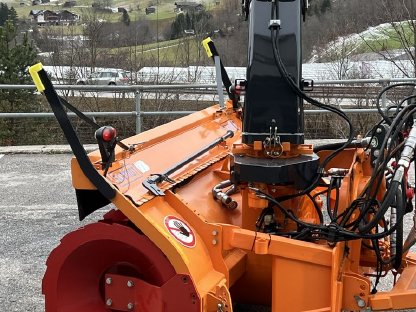 Bild 2:Schneefräse Schmidt FS 75-220, hydr.