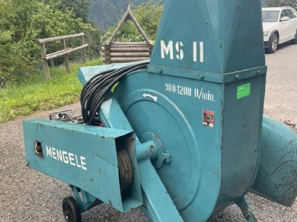 Bild 3:Heuverteileranlage